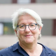 Frau Heike Kilian